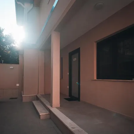 Jera 1 Homestay szállás Tirana